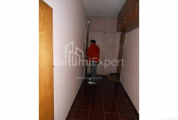 Квартира 3-комн 54 м² - Юрьевская, Батуми