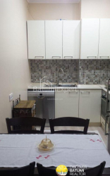 Квартира 2-комн 47 м² - Петра Багратиони, Батуми
