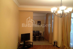 Квартира 4-комн 100 м² - Юрьевская, Батуми