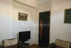 Квартира 3-комн 68 м² - Юрьевская, Батуми