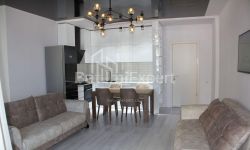 Квартира 3-комн 80 м² - Зураба Горгиладзе, Батуми