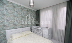 Квартира 5-комн 81 м² - Шерифа Химшиашвили, Батуми