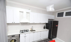 Квартира 5-комн 81 м² - Шерифа Химшиашвили, Батуми