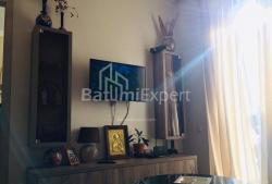 Квартира 3-комн 56 м² - Шерифа Химшиашвили, Батуми