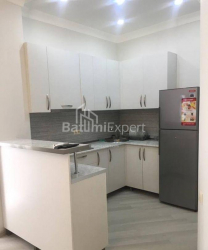 Квартира 80 м² - Шалва Инасаридзе, Батуми, Грузия