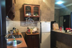 Квартира 2-комн 46 м² - Генерала Аслана Абашидзе, Батуми