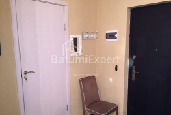 Квартира 2-комн 41 м² - Ильи Чавчавадзе, Батуми
