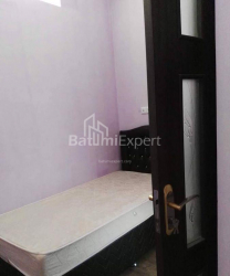 Квартира 3-комн 48 м² - Юрьевская, Батуми