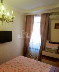 Квартира 2-комн 52 м² - Руставели, Батуми