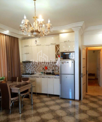 Квартира 2-комн 52 м² - Руставели, Батуми