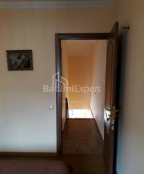 Квартира 3-комн 80 м² - Юрьевская, Батуми