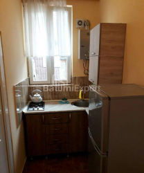 Квартира 3-комн 80 м² - Юрьевская, Батуми