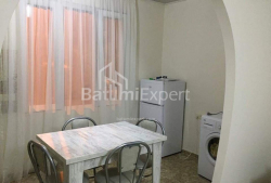 Квартира 2-комн 44 м² - Иване Джавахишвили, Батуми