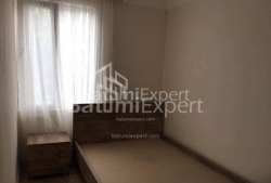 Квартира 2-комн 44 м² - Иване Джавахишвили, Батуми