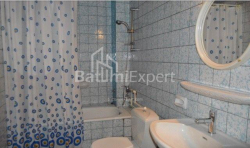 Квартира 4-комн 85 м² - Юрьевская, Батуми