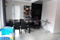 Квартира 6-комн 110 м² - Иване Джавахишвили, Батуми