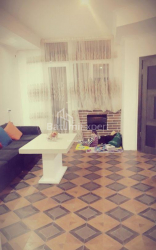 Квартира 3-комн 55 м² - Александра Грибоедова, Батуми
