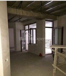 Квартира 3-комн 80 м² - Еквтиме Такаишвили, Батуми