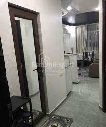Квартира 3-комн 50 м² - Нико Пиросмани, Батуми