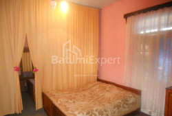 Квартира 6-комн 186 м² - Юрьевская, Батуми
