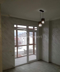 Квартира 3-комн 80 м² - Петра Меликишвили, Батуми