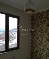 Квартира 3-комн 80 м² - Петра Меликишвили, Батуми