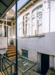 Квартира 7-комн 200 м² - Юрьевская, Батуми
