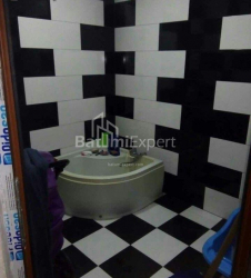 Квартира 3-комн 70 м² - Юрьевская, Батуми