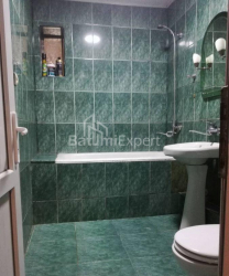 Квартира 4-комн 75 м² - Юрьевская, Батуми
