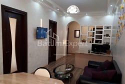 Квартира 2-комн 50 м² - Ангиса, Батуми