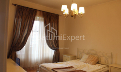 Квартира 4-комн 123 м² - Юрьевская, Батуми