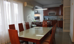 Квартира 4-комн 123 м² - Юрьевская, Батуми