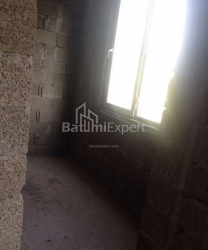 Квартира 3-комн 47 м² - Фридиона Халваши, Батуми