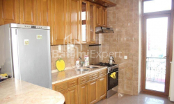 Квартира 4-комн 160 м² - Ильи Чавчавадзе, Батуми