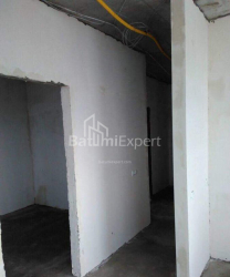 Квартира 3-комн 56 м² - Юрьевская, Батуми