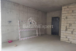 Квартира 2-комн 35 м² - Шерифа Химшиашвили, Батуми