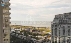 Квартира 3-комн 68 м² - Зураба Горгиладзе, Батуми