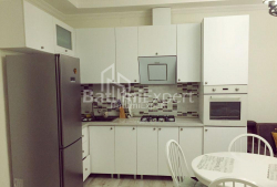 Квартира 3-комн 78 м² - Юрьевская, Батуми