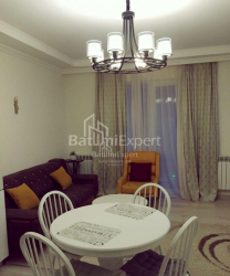 Квартира 3-комн 78 м² - Юрьевская, Батуми