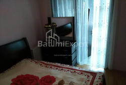 Квартира 4-комн 91 м² - Нико Пиросмани, Батуми