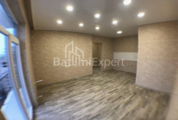 Квартира 2-комн 52 м² - Юрьевская, Батуми