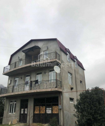Квартира 7-комн 300 м² - Юрьевская, Батуми