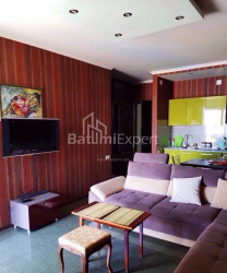 Квартира 2-комн 58 м² - Шерифа Химшиашвили, Батуми