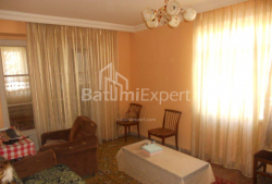 Квартира 3-комн 96 м² - Юрьевская, Батуми