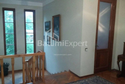 Квартира 7-комн 300 м² - Петра Багратиони, Батуми