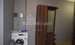 Квартира 3-комн 62 м² - Юрьевская, Батуми