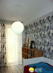 Квартира 3-комн 65 м² - Руставели, Батуми