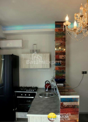 Квартира 3-комн 65 м² - Руставели, Батуми