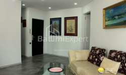 Квартира 3-комн 65 м² - Руставели, Батуми