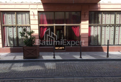 Квартира 2-комн 74 м² - Юрьевская, Батуми